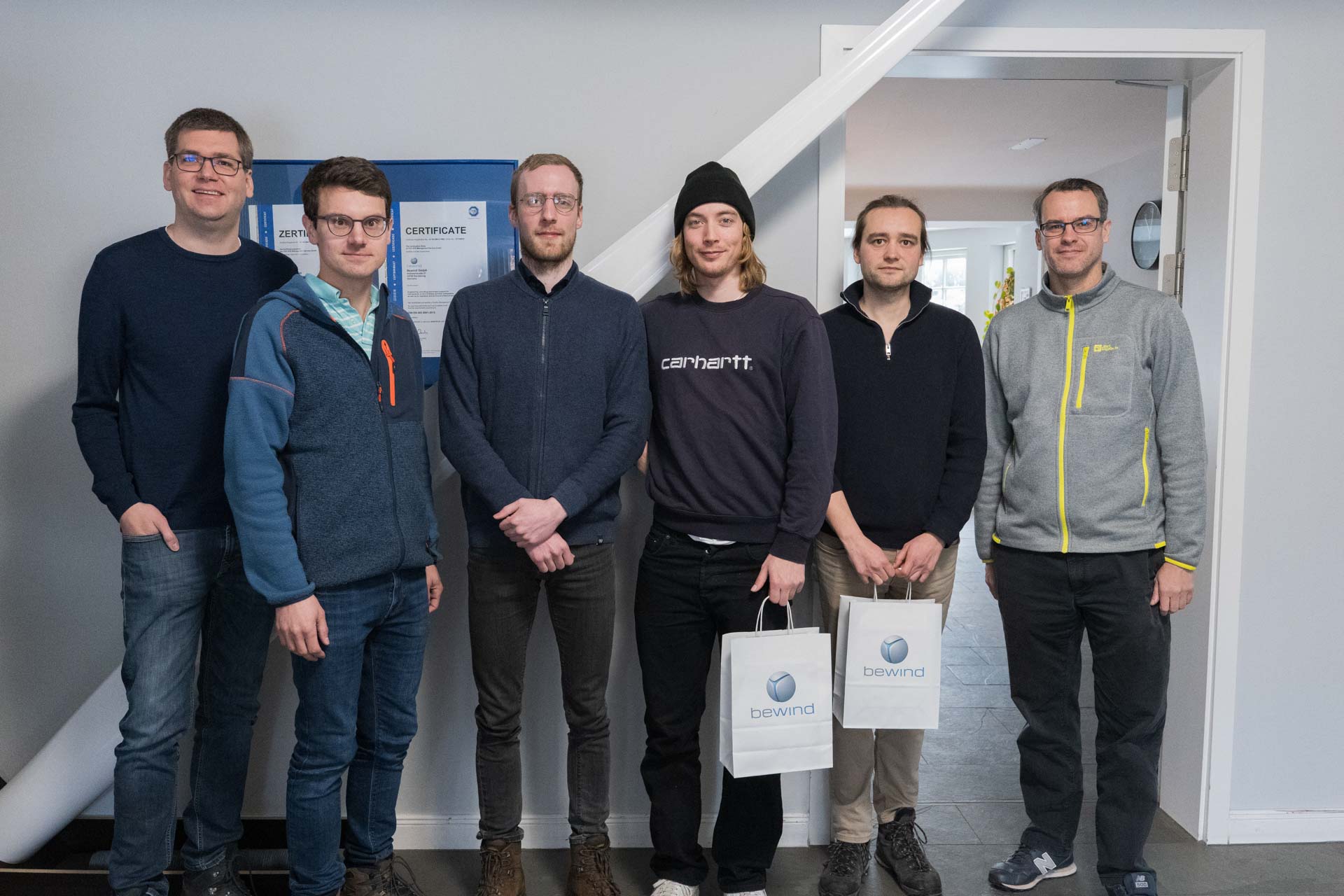 Das beteiligte Team am Prototyp